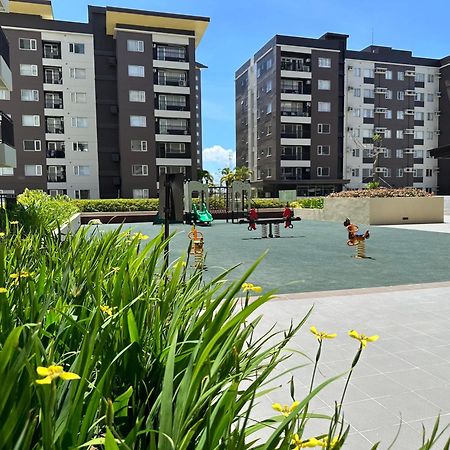 Iloilo Travellers Zen Zone Aparthotel Exterior photo