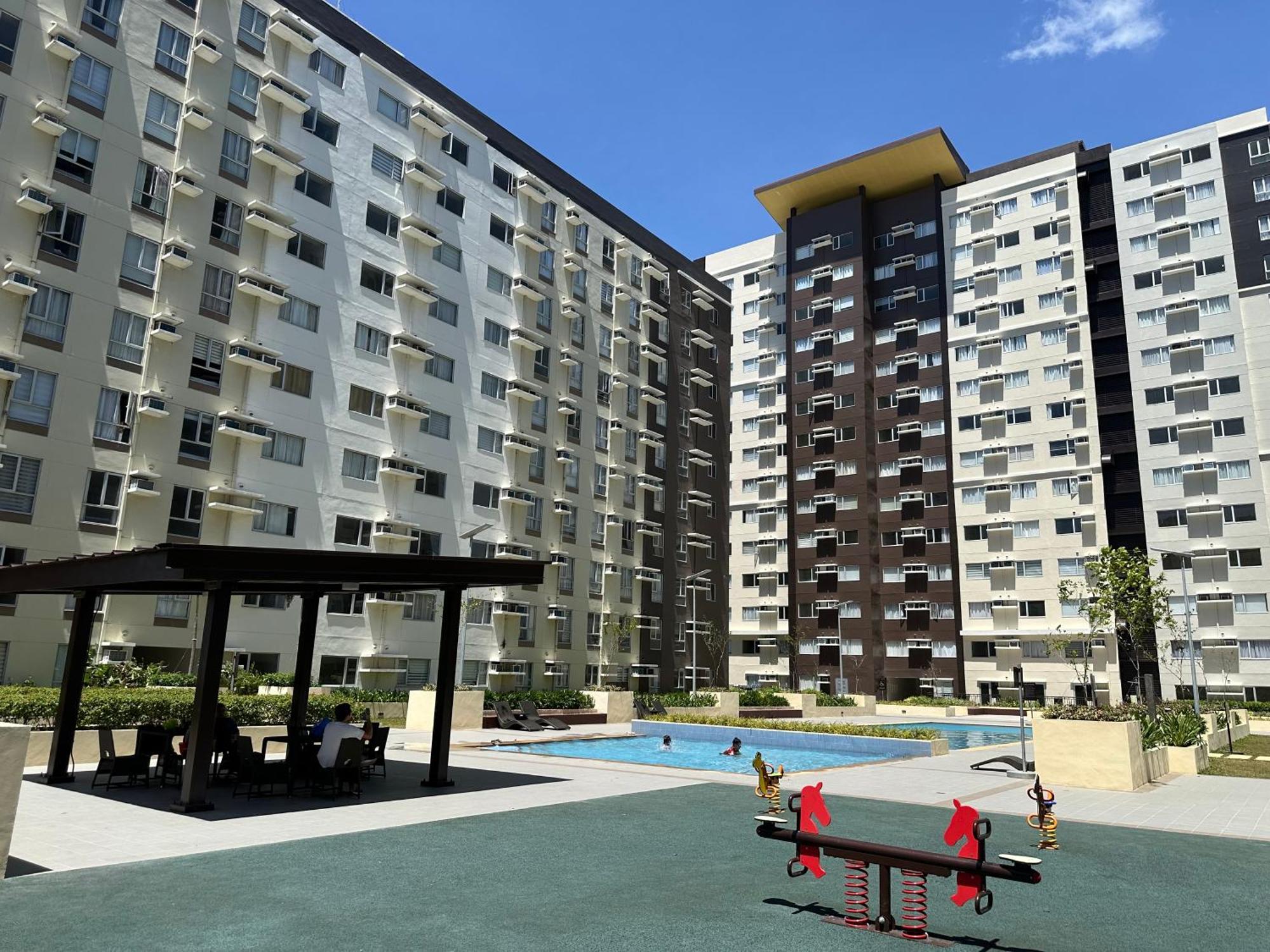Iloilo Travellers Zen Zone Aparthotel Exterior photo